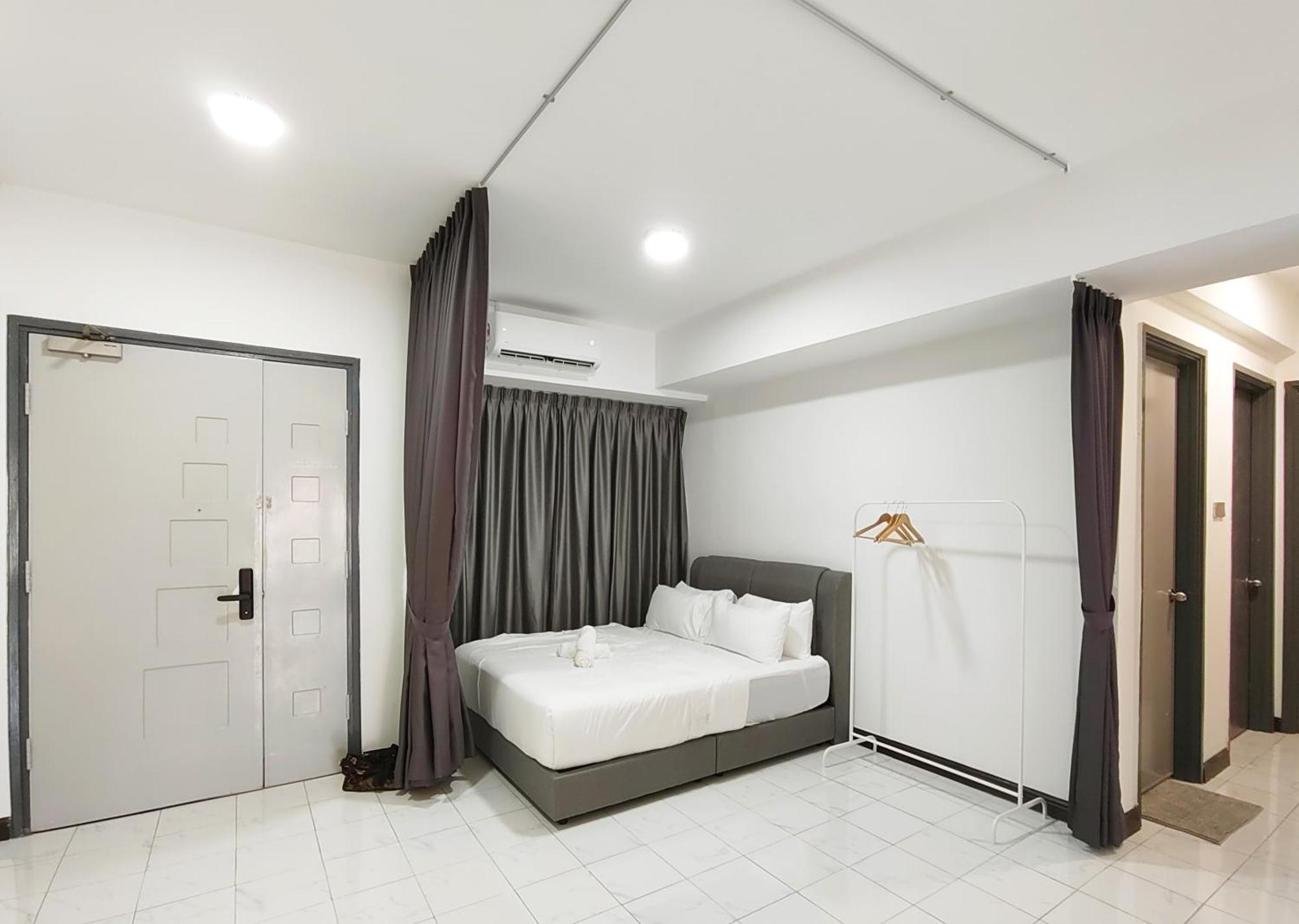 Plaza Berjaya By Manhattan Group Pangsapuri Kuala Lumpur